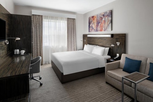 Standard King Or Twin Room Near Etihad Museum 1 Luxury Bookings