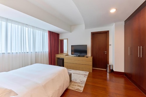 One Bedroom Residence Near Dubai Sports World Luxury Bookings