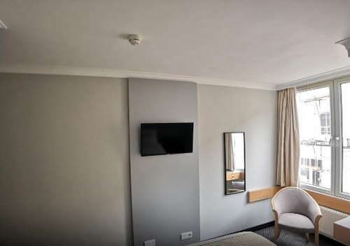 Superior Double Or Twin Room Near Merchant Hub LON 2 Luxury Bookings