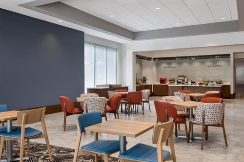 King Room Near Toyota Center HOU 8 Luxury Bookings