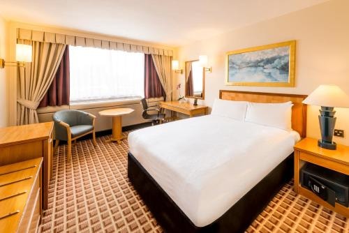 Standard Double Or Twin Room Near Holland Park LON Luxury Bookings