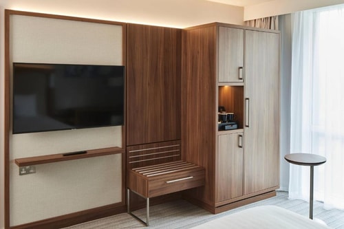 Guest King Or Twin Room Near City Airport London 4 Luxury Bookings