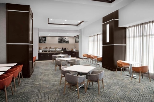 Studio Suite Near Dallas Underground Walkways DAL 11 Luxury Bookings
