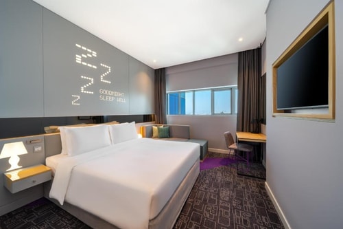 Urban King Or Twin Room Near To Ski Dubai 2 Luxury Bookings