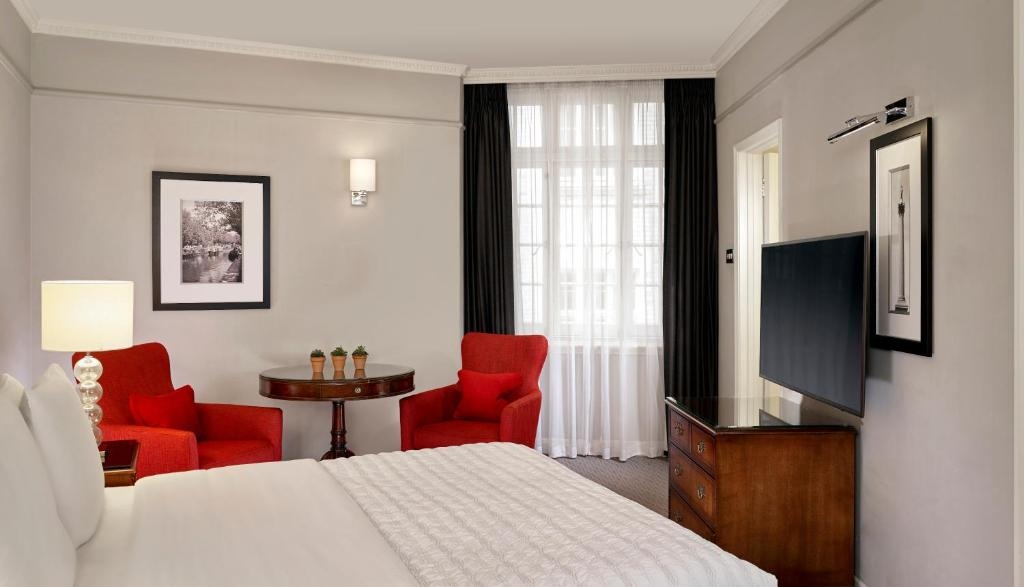 Standard Double Room Near Golden Square LON Luxury Bookings
