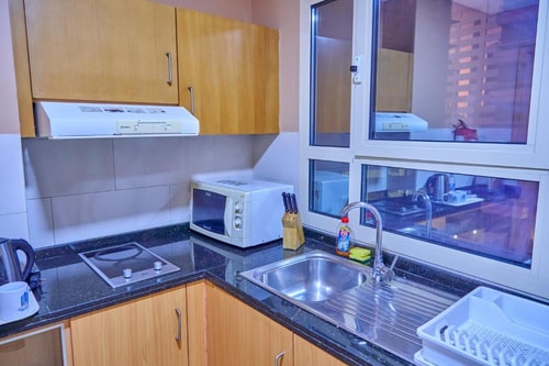 Deluxe Studio Apartment Near Grand Barsha 6 Luxury Bookings