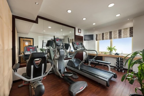 Family Two Bedroom Near Regency 2 Building 5 Luxury Bookings