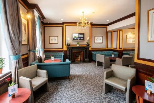 Double Or Twin Room Near Activemine Pilates LON 13 Luxury Bookings