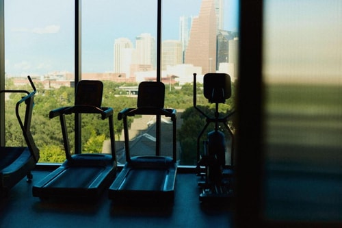 King Room Near Federal Reserve Bank HOU 21 Luxury Bookings