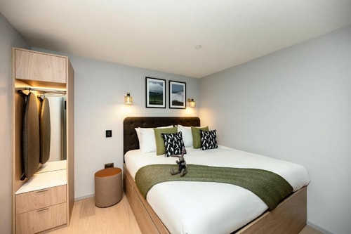 1 Bedroom Apartment Near Apex Table Tennis LON Luxury Bookings