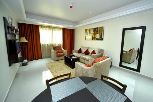 Two Bedroom Suite Near Thumbay Hospital Ajman 8 Luxury Bookings