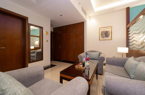 King Suite Near Abroad Lovers 3 Luxury Bookings