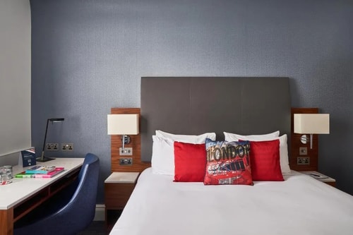 Classic Double Room Near London Foot Experts LON 2 Luxury Bookings