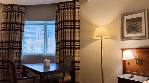 Superior King Or Twin Room Near To Al Riqqa Metro 6 Luxury Bookings
