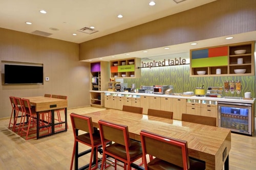 King Studio Suite Near Anderson Park HOU 8 Luxury Bookings