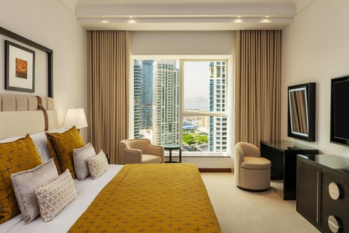 Luxury Three Bedroom Suite In Dubai Marina Walk 0 Luxury Bookings