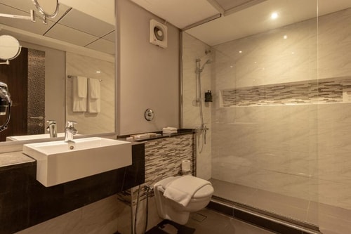 One Bedroom Family Suite Near Dreamland Aqua Park 5 Luxury Bookings