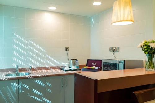 Deluxe Suite Room Near Al Mariah Mall Abu Dhabi 3 Luxury Bookings