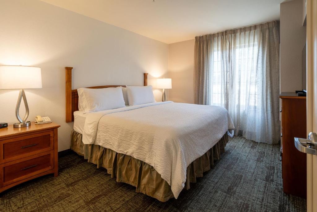 Studio Suite Near Beeler Memorial Pocket Park HOU Luxury Bookings