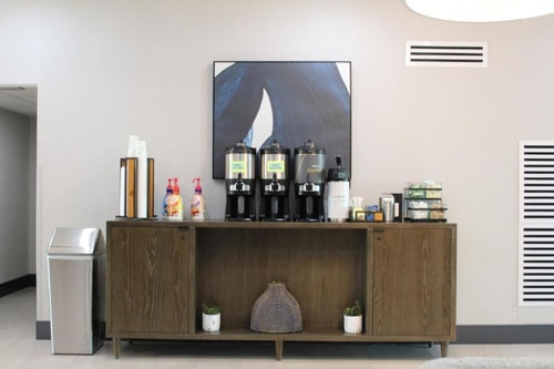 Standard King Room Near Regal Row Hospitality DAL 8 Luxury Bookings