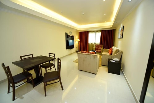 One Bedroom Suite Near Thumbay Hospital Ajman 5 Luxury Bookings
