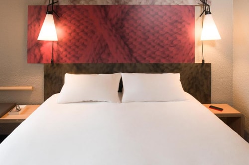 Double Room Near The Event School London LON Luxury Bookings
