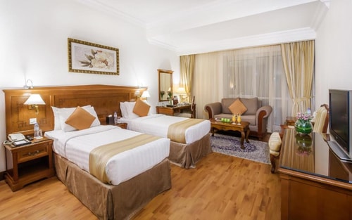 Deluxe King Or Twin Room Near WestZone Supermarket 2 Luxury Bookings
