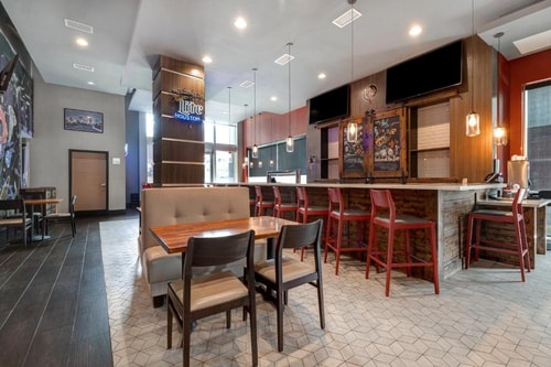 Standard King Room Near To Root Square HOU 9 Luxury Bookings