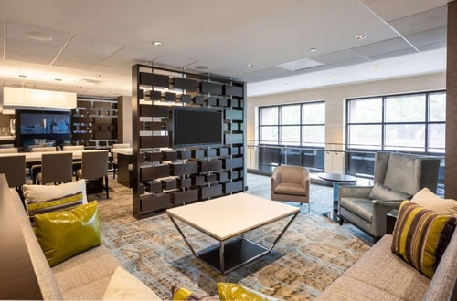 King Room Near To Uptown Collection HOU 6 Luxury Bookings