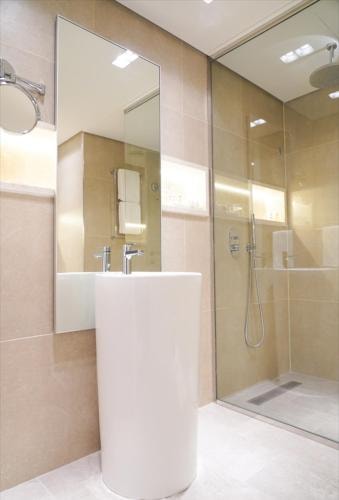 Premium Studio Near Al Seef Village Mall Abu Dhbai 7 Luxury Bookings