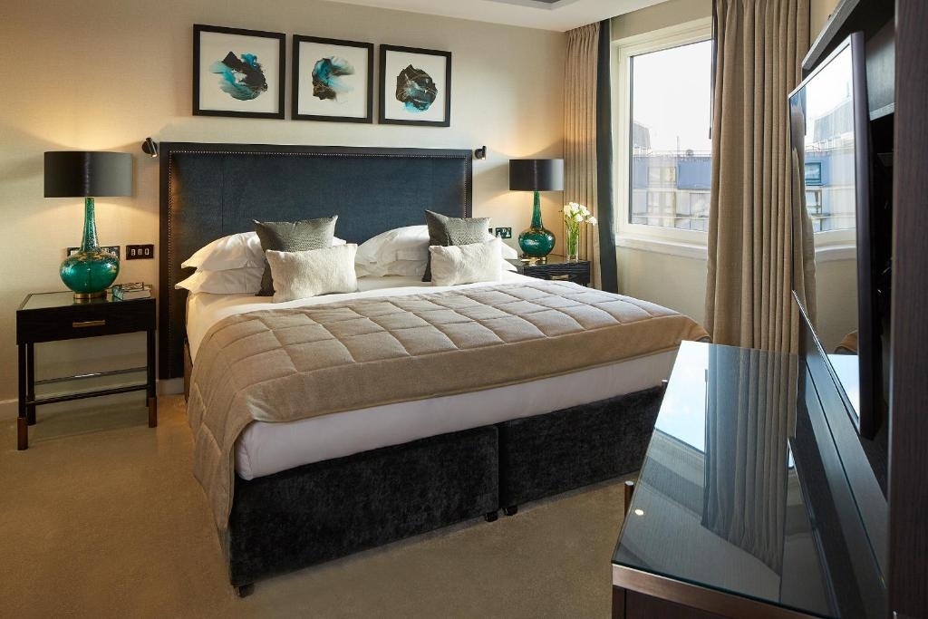 Superior One Bedroom Apartment Near Gloucester LON Luxury Bookings