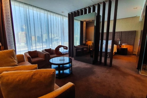 Junior King Suite Near Dubai Customs 2 Luxury Bookings