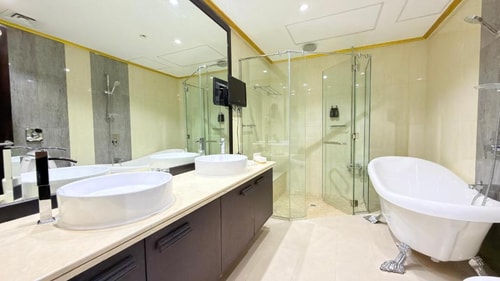 Presidential Suite Near Ras Al Khaimah Corniche 7 Luxury Bookings