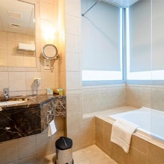 One Bedroom Apartment Near By Abu Dhabi Mall 4 Luxury Bookings