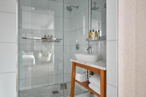 King Room Near Madison Square Park NYC 5 Luxury Bookings