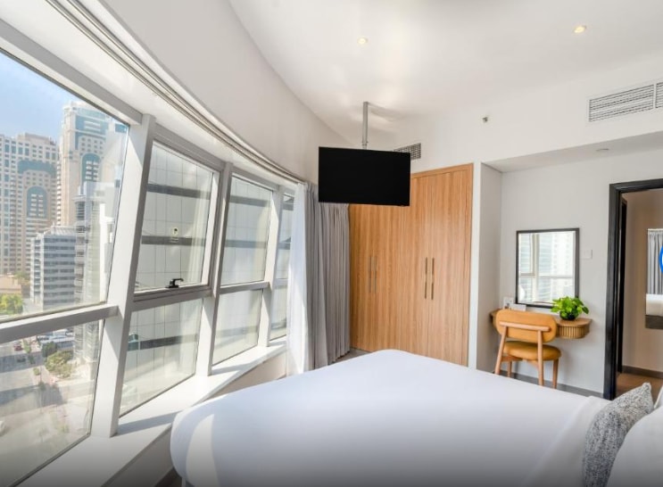 1 Bedroom Executive Apartment Near Internet Metro Luxury Bookings