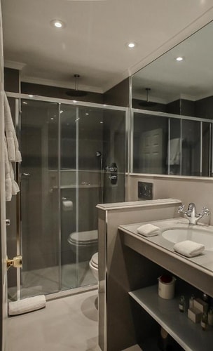 Standard Double Room Near Spanish Consulate LON 3 Luxury Bookings
