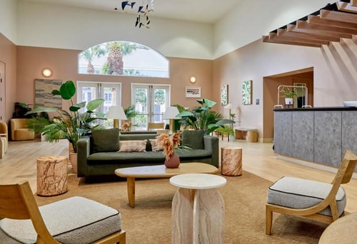 Standard King Room Near Buck Lake ORL 1 Luxury Bookings