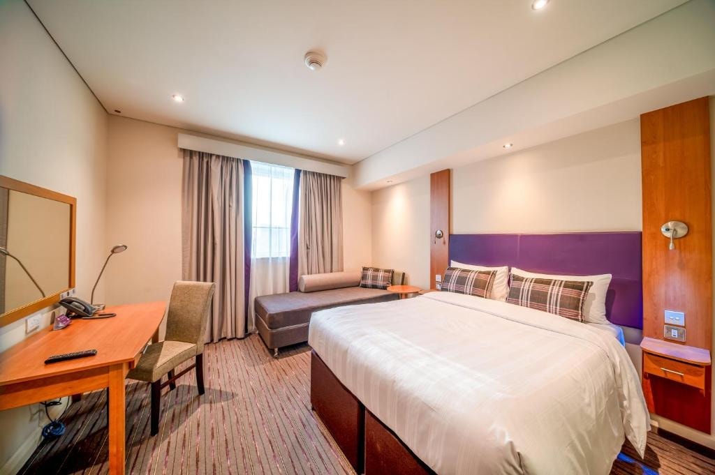 Double Room Near Silicon Flower Roundabout Luxury Bookings