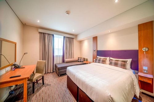 Double Room Near Silicon Flower Roundabout Luxury Bookings