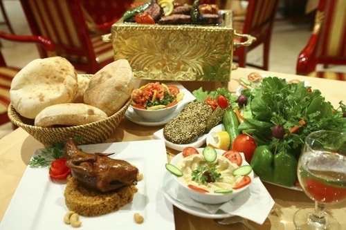 Premier Suite Near Abu Dhabi Mall 8 Luxury Bookings
