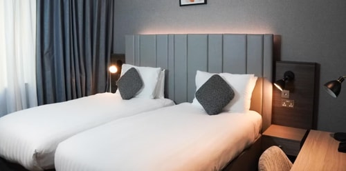 Standard King Or Twin Room Near Balaclava Park LON 1 Luxury Bookings