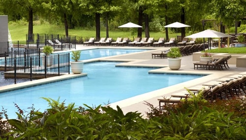 Deluxe Room Near Woodland Field Station HOU 5 Luxury Bookings