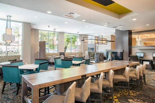 King Studio Near United States Postal Service HOU 14 Luxury Bookings