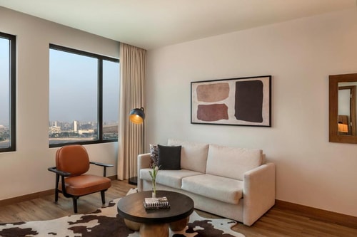 One Bedroom King Suite Near Global Tennis Academy 3 Luxury Bookings