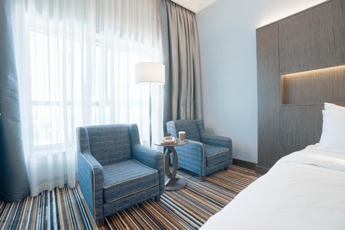 Luxury King Or Twin Room Near Internet City Metro 2 Luxury Bookings