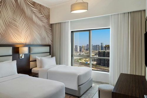 Two Bedroom Apartment Near The Els Club Dubai 1 Luxury Bookings