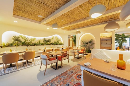 King Or Twin Room Near Yas Community Park JVC 9 Luxury Bookings