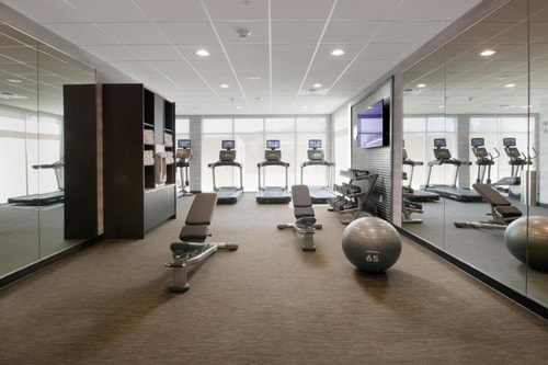 King Room Near Walmart Supercenter DAL 5 Luxury Bookings