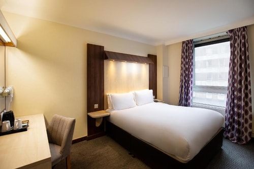 Standard Double Or Twin Room Near Garden Halls LON Luxury Bookings